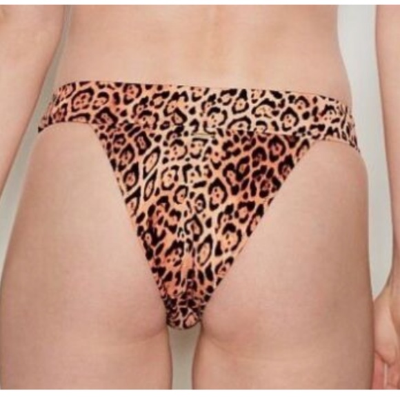 FIRM PRICE NWT Victoria's Secret Pelosa Brazilian Bikini Bottom - Picture 2 of 2